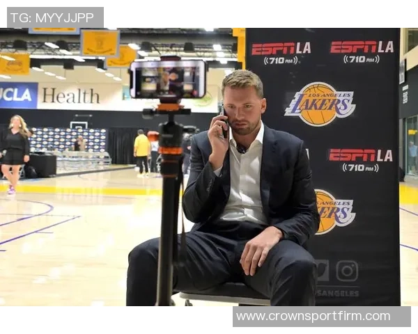 东契奇状态堪忧防守如雕像缺乏拼搏精神引发热议