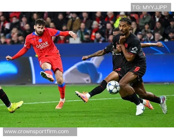 巴黎欧冠客战勒沃库森大名单公布登贝莱在列马尔基尼奥斯领衔防线