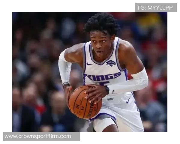 福克斯强调进攻篮板的重要性呼吁球队提升制造失误与转换进攻能力